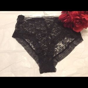 Teri lace panty black size size large